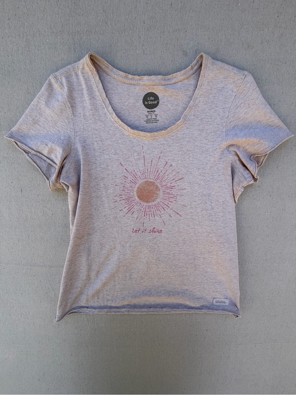Life Is Good Women's Light Gray Short Sleeve Tee with Pink Sun Graphic